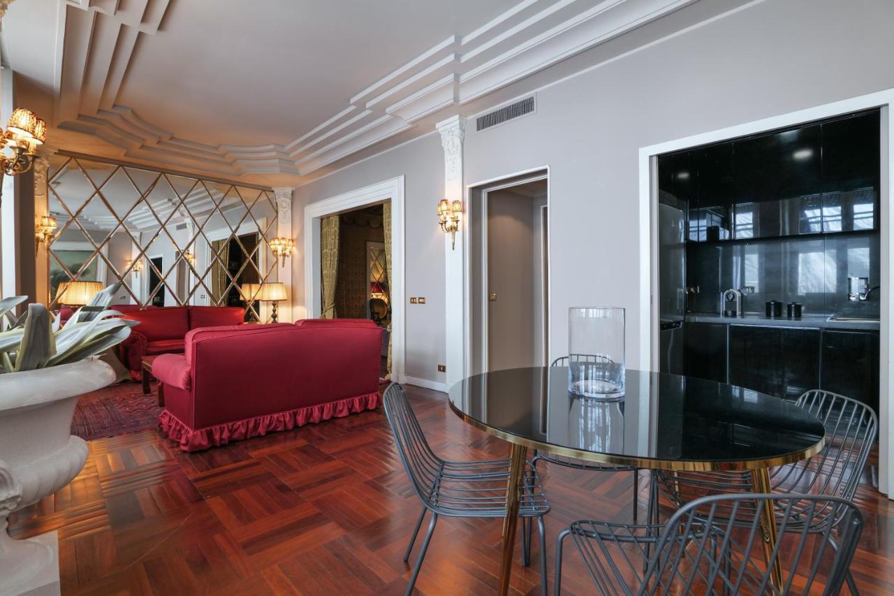 Luxury Galleria Apt - Milan Duomo Milão Exterior foto